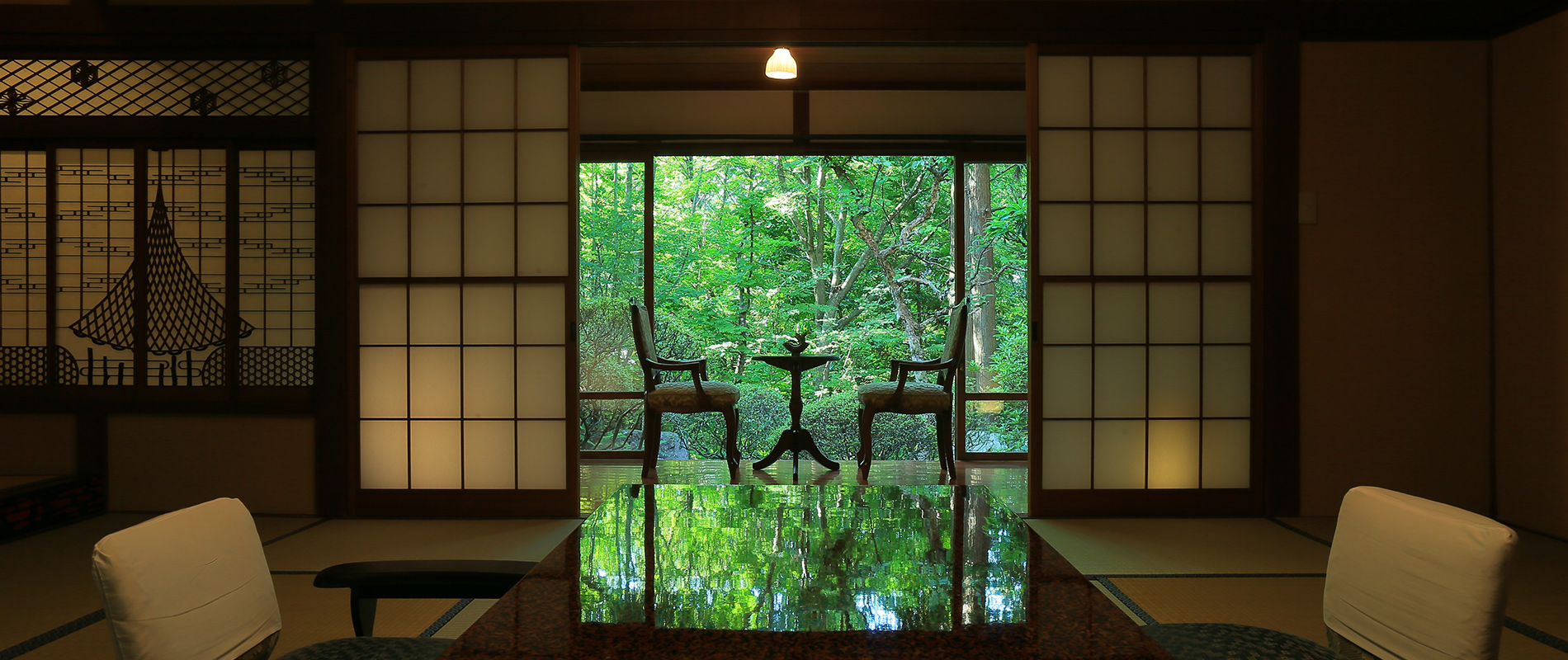 旅館花屋 — 長野・別所温泉 · 文化庁登録有形文化財選定の宿、宮大工による大正期木造建築