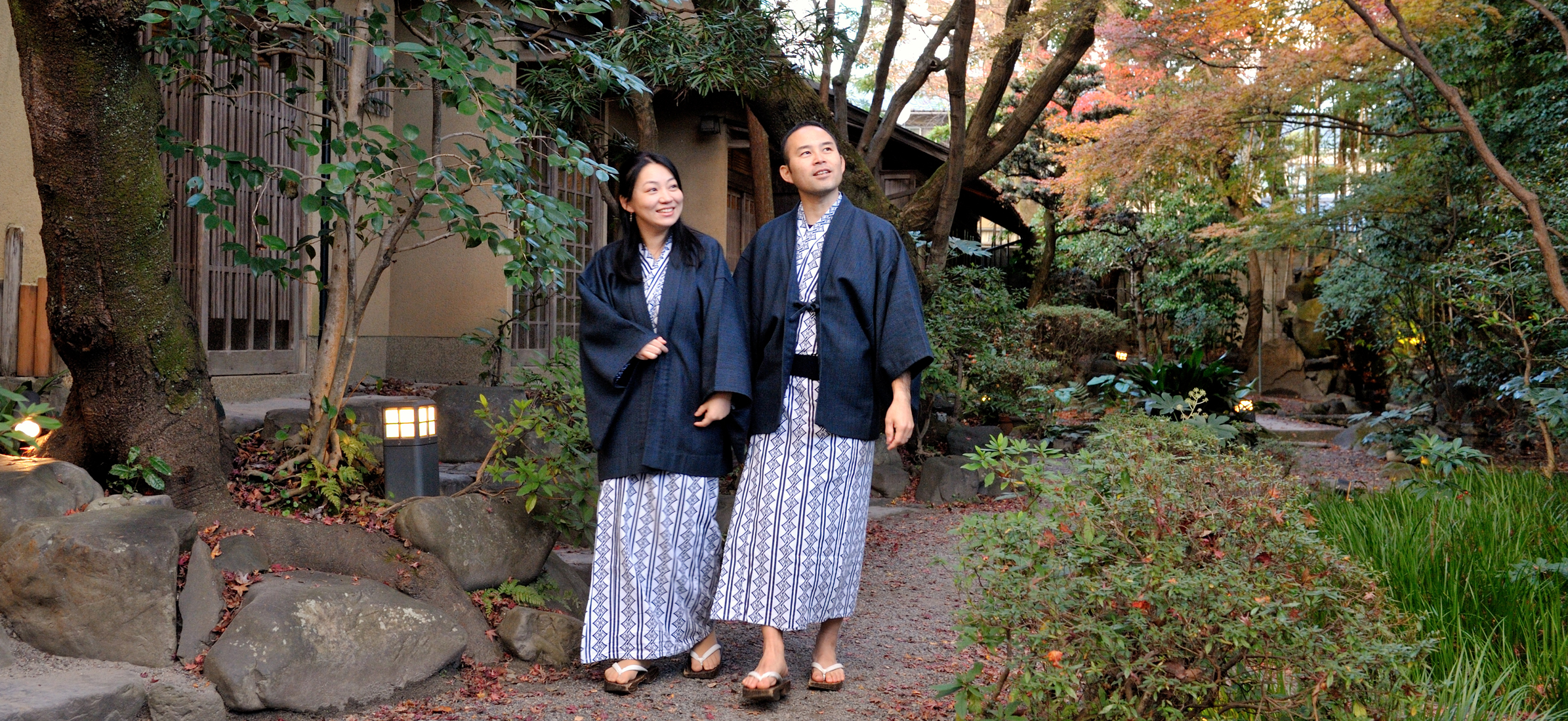山ばな 平八茶屋 — 京都・洛北山端 · 高野川沿いの庭園と釜風呂を継ぐ老舗料亭旅館