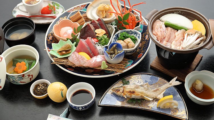 なごみ宿 安住庵 — 四万十市中村 · 中村城跡の山頂に建つ九室の料理旅館