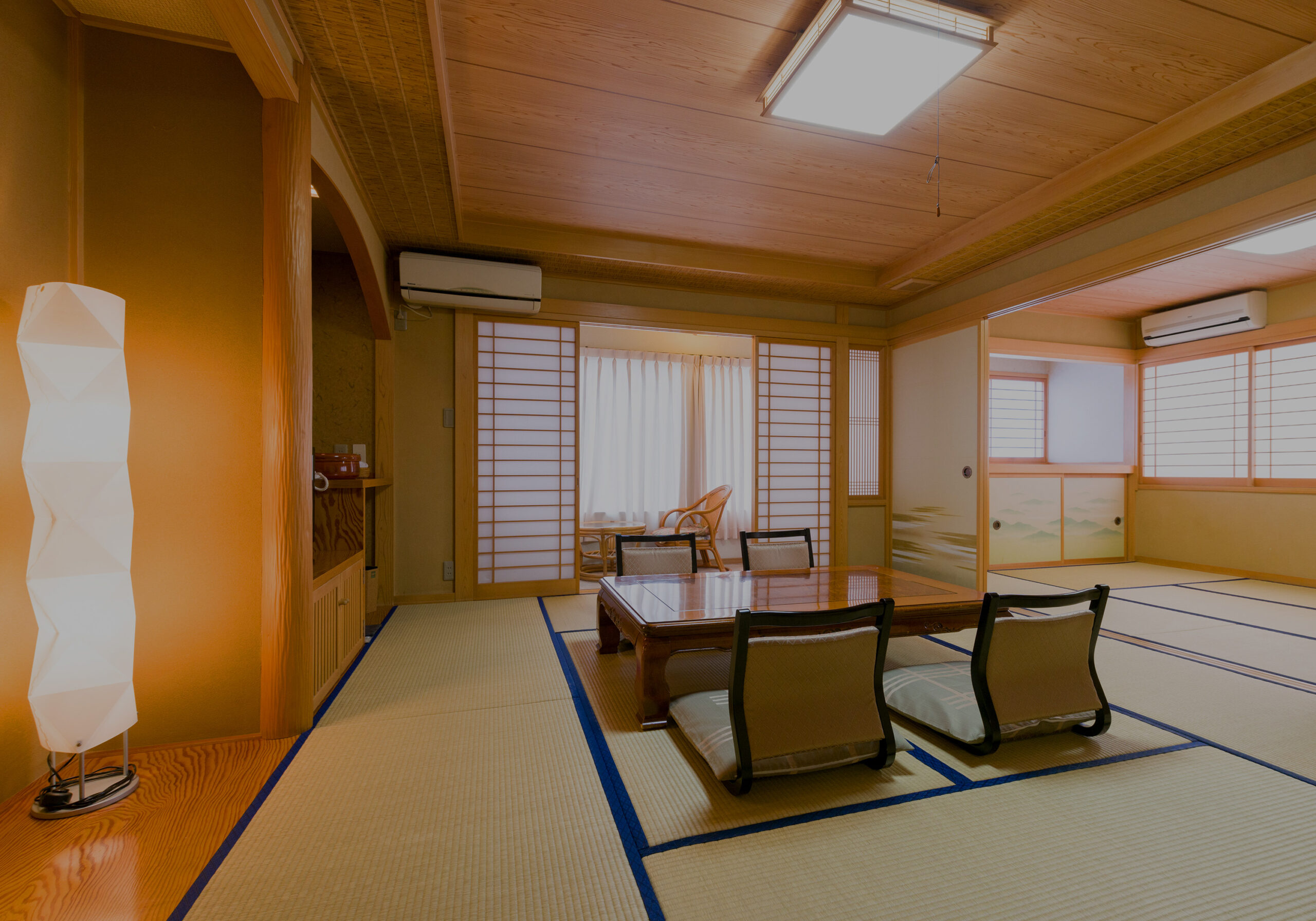 割烹旅館 肴屋本店 — 大洗磯浜町・曲がり松 · 明治から七代続く割烹旅館の膳