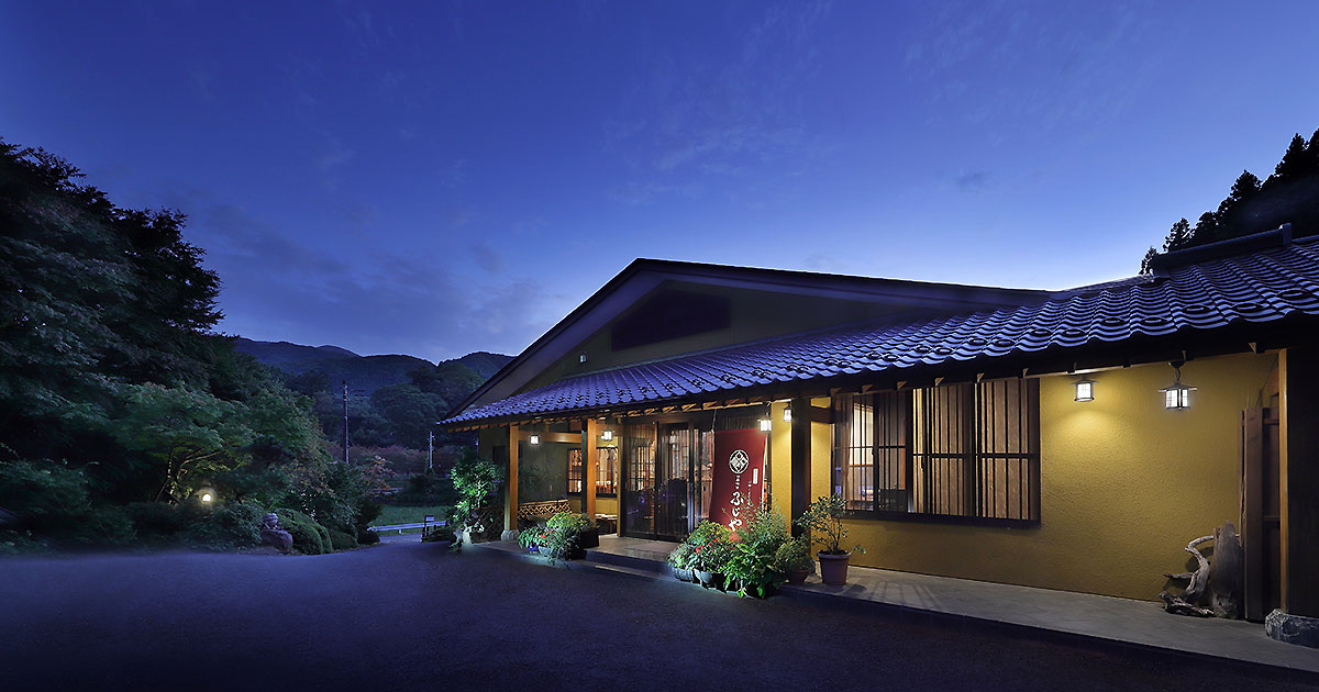 静寂の宿 四季味亭ふじや — 那須塩原市上塩原 · 六室全室客室露天の山里の小さな宿