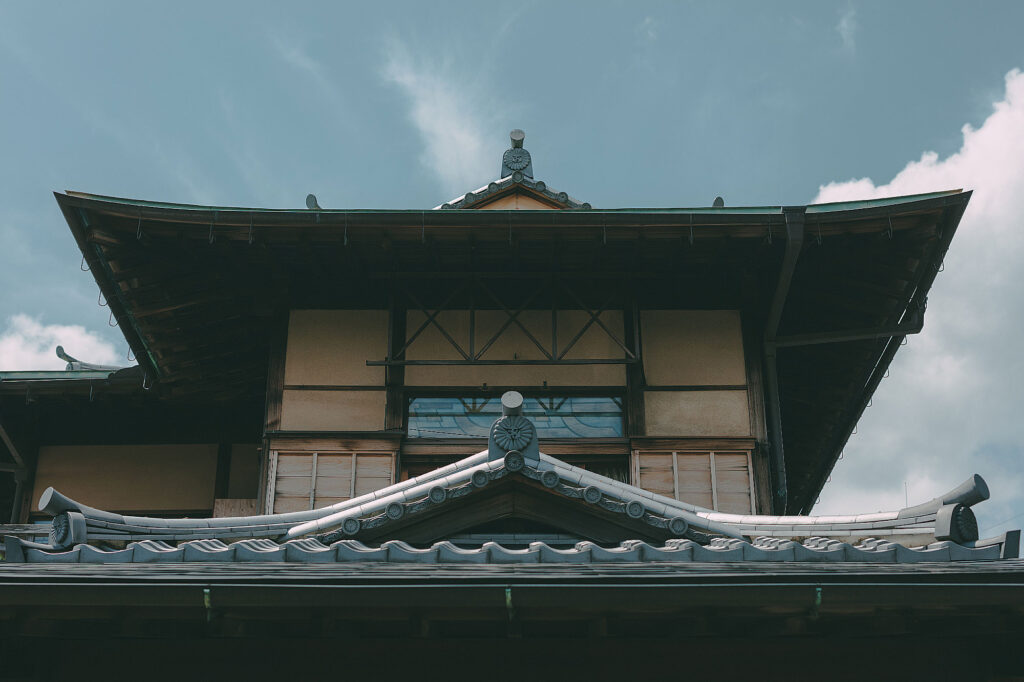 吉田山荘 — 京都・吉田山 · 1932年建造、元東伏見宮家別邸の書院造料理旅館