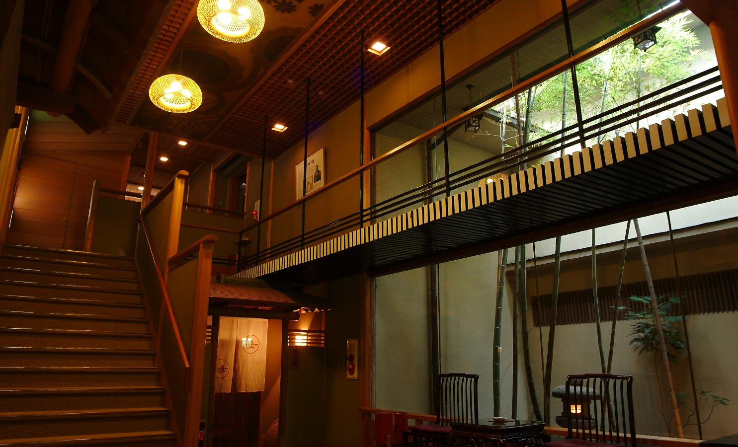 西村屋本館 別棟「平田館」 — 城崎温泉 · 1960年に数寄屋大工・平田雅哉が手がけた館内